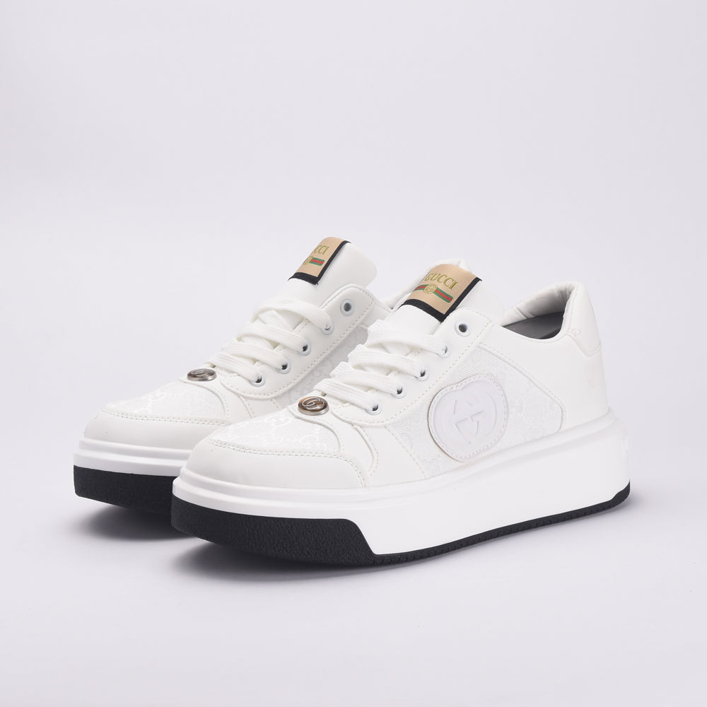G.u.c.c.i blanches