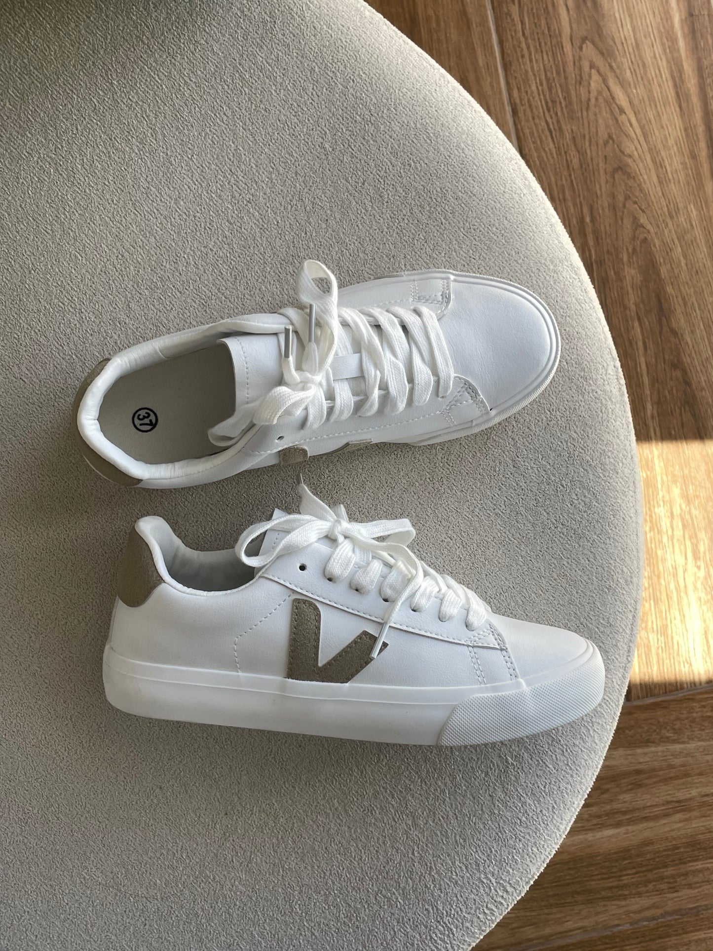 VEJA sneakers (Blanche khaki)