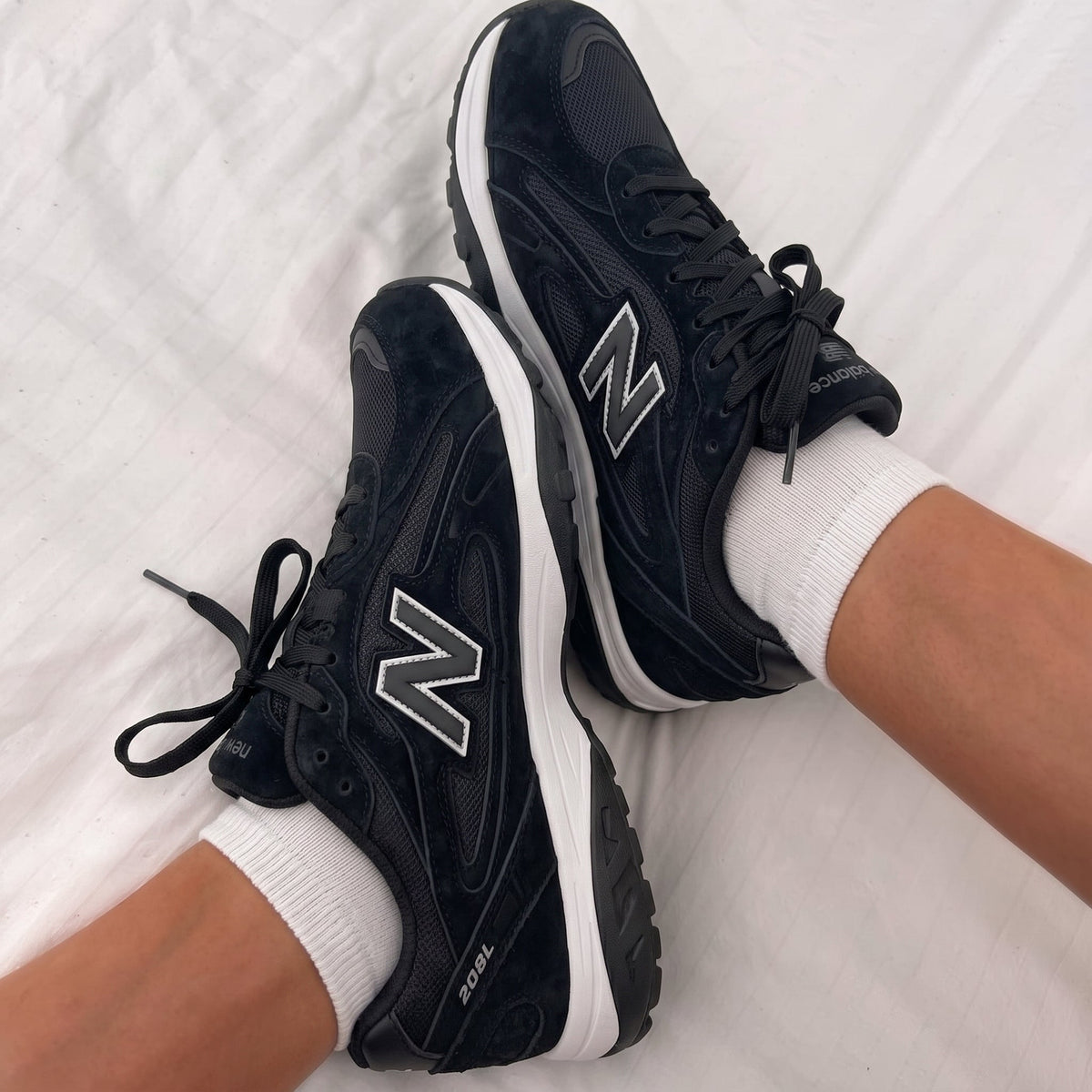 New Balance 208L Noir (Femme)