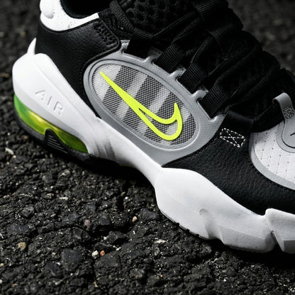 Nike Air Max Alpha Savage 2 - Black/Volt