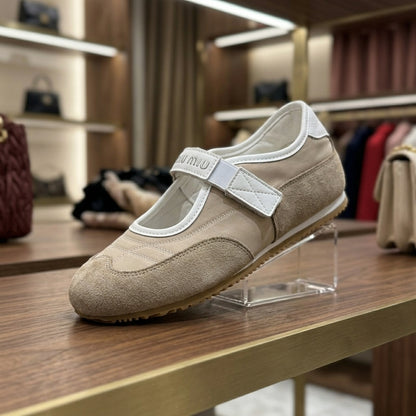 Miu Miu Sneakirina Beige