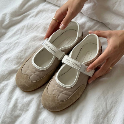 Miu Miu Sneakirina Beige