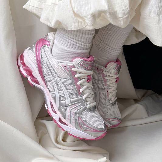 Asics gel kayano 14 Pink edition (للنساء)